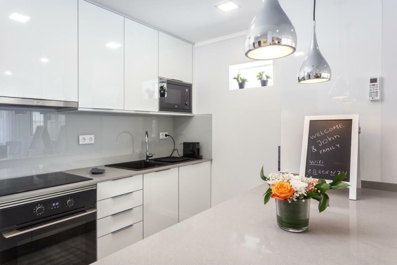 Luxury Beach Apartment At Armação de Pêra Buitenkant foto