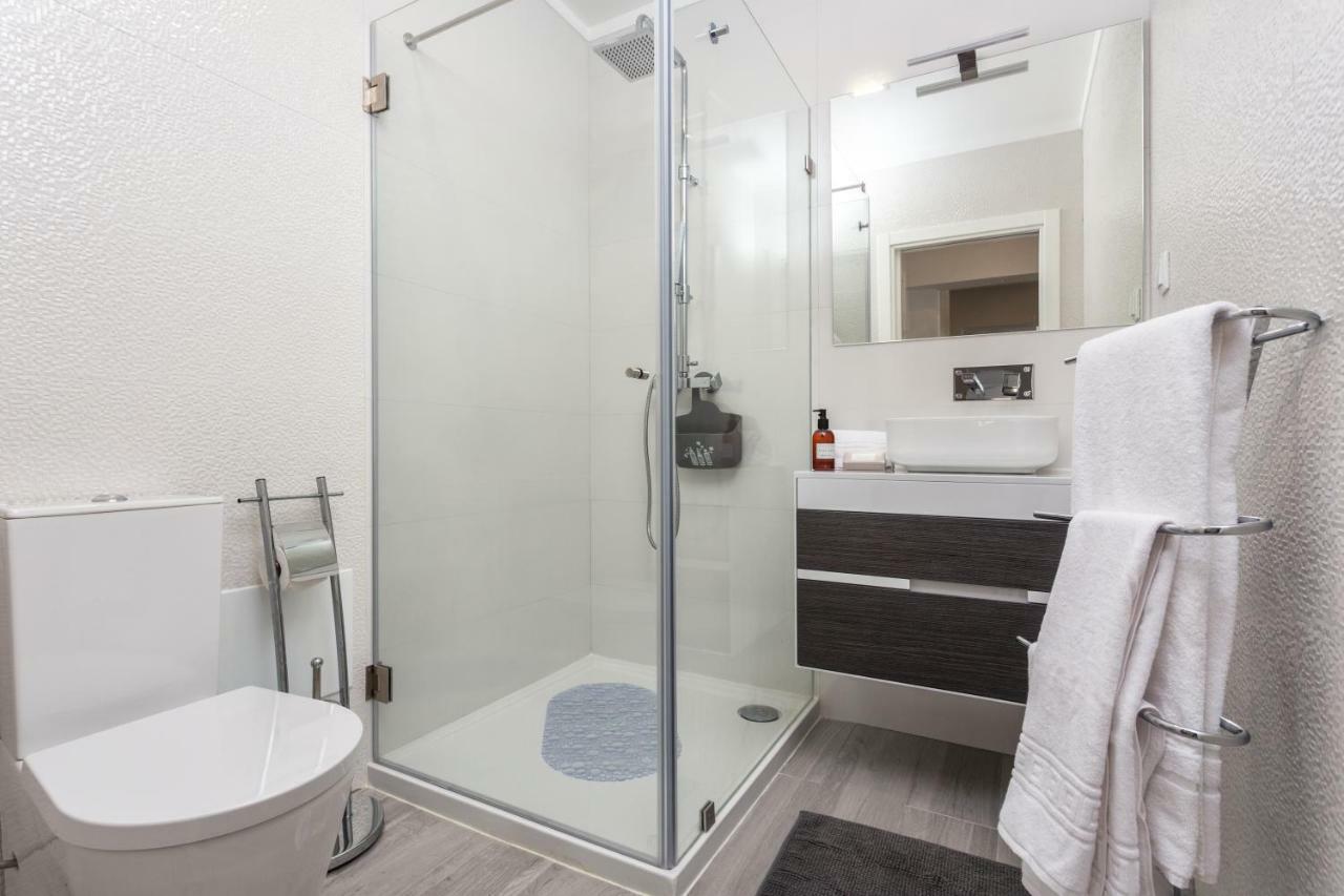 Luxury Beach Apartment At Armação de Pêra Buitenkant foto