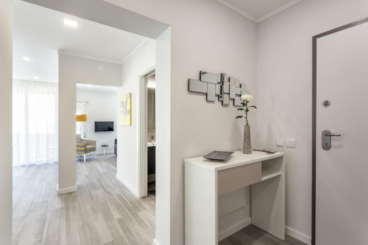 Luxury Beach Apartment At Armação de Pêra Buitenkant foto